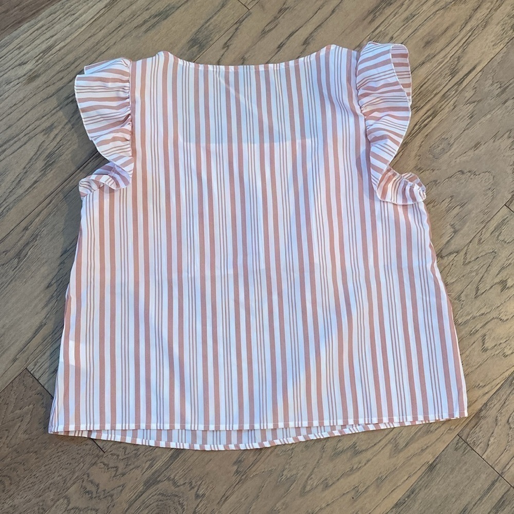 Shein Ruffle Top - Picture 5 of 5
